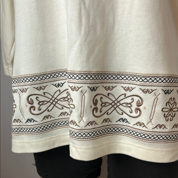 Hastings & Smith Women's Embroidered Top Shirt 3/4 Sleeve Size 1X - Picture 3 of 8